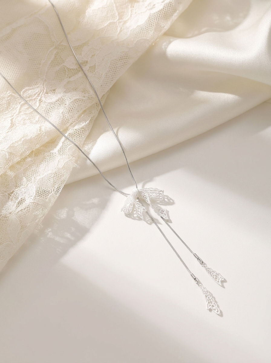 Silver Filigree Ribbon Necklace