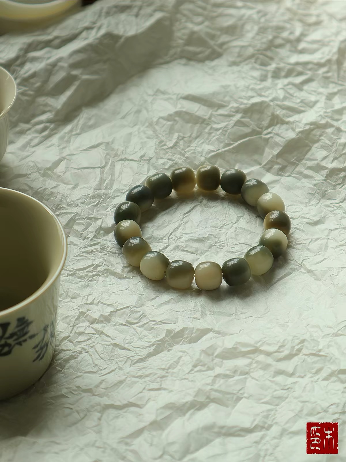 Bodhi Worry Beads Water - View 3