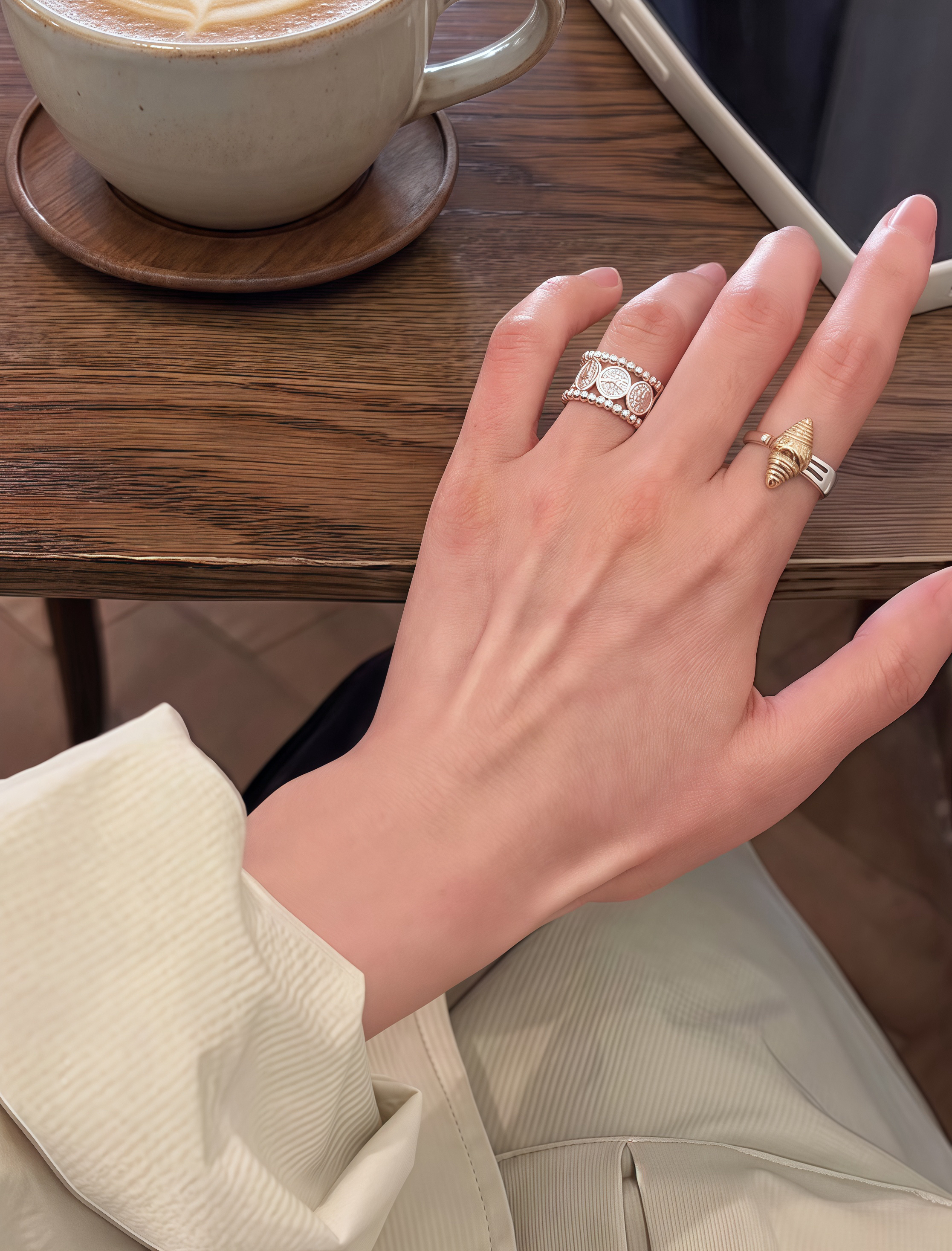 Croissant Ring - View 5