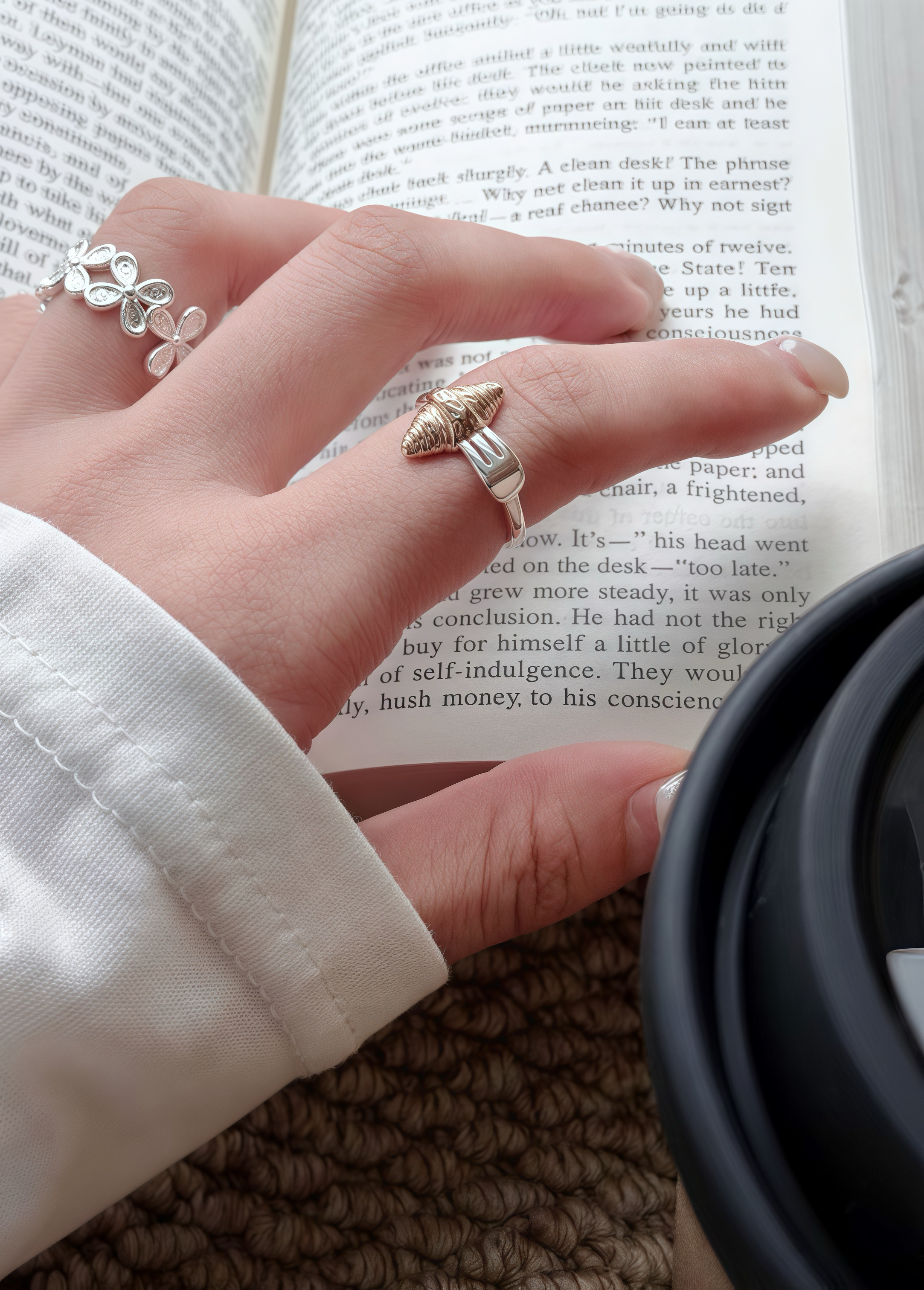 Croissant Ring