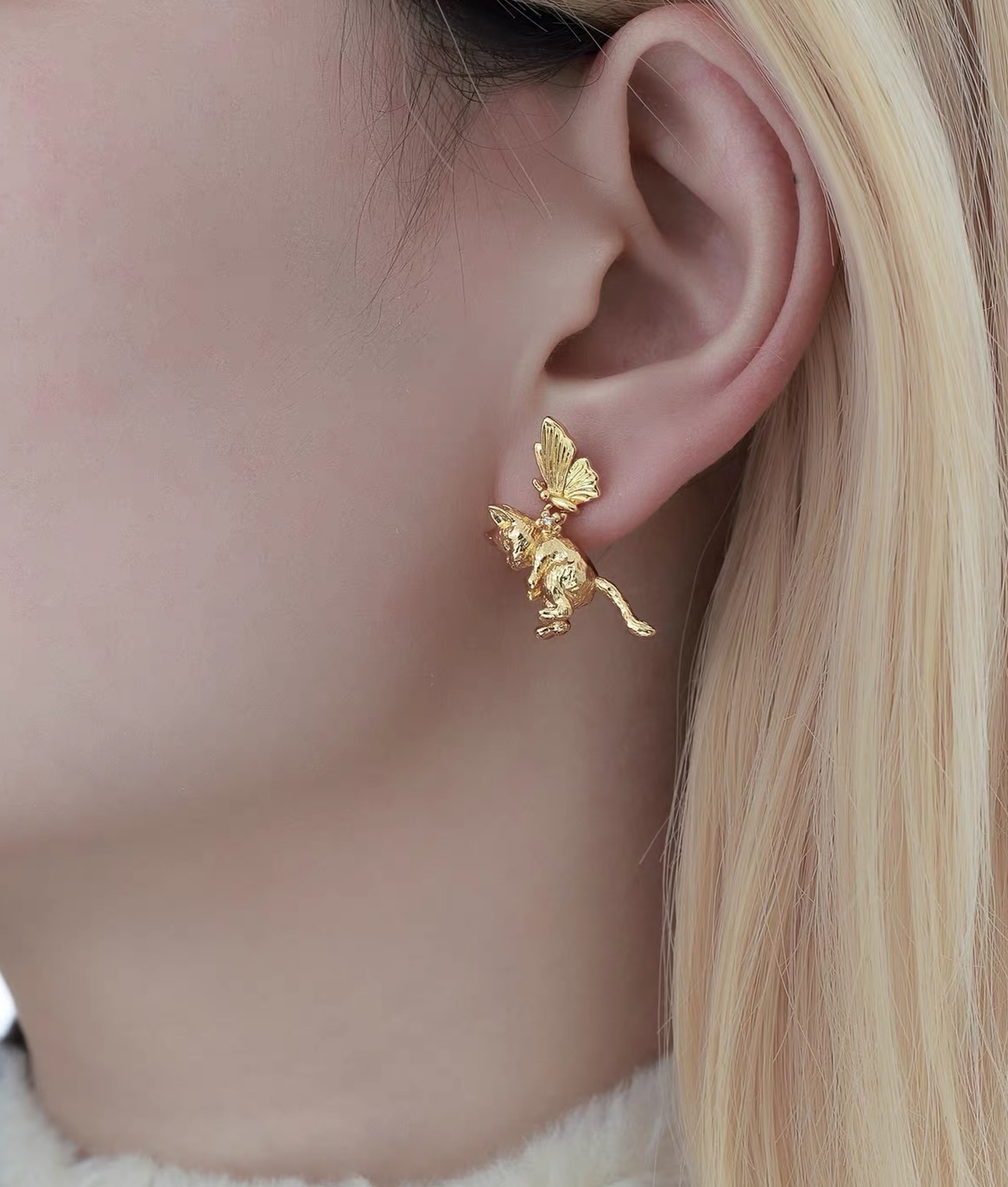 Fairycore Cat and Butterfly earring
