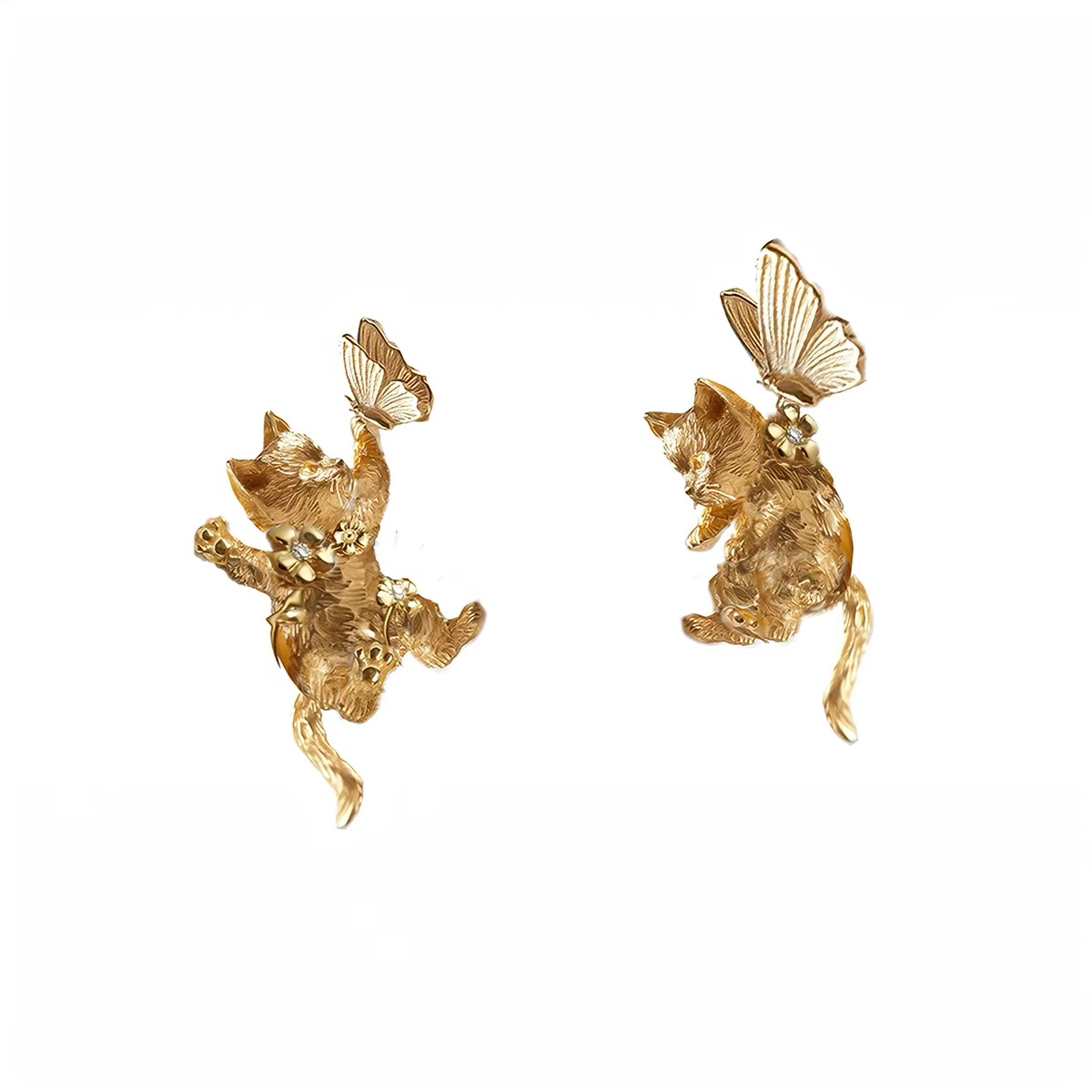 Fairycore Cat and Butterfly earring - View 2